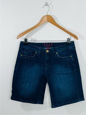 Elle Paris Medum Wash Bermuda Jean Shorts Low Rise Everyday Coastal Size 6